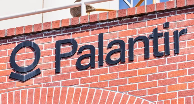 Stock-Palantir-01-shutt.jpg Stock-Palantir-01-shutt.jpg